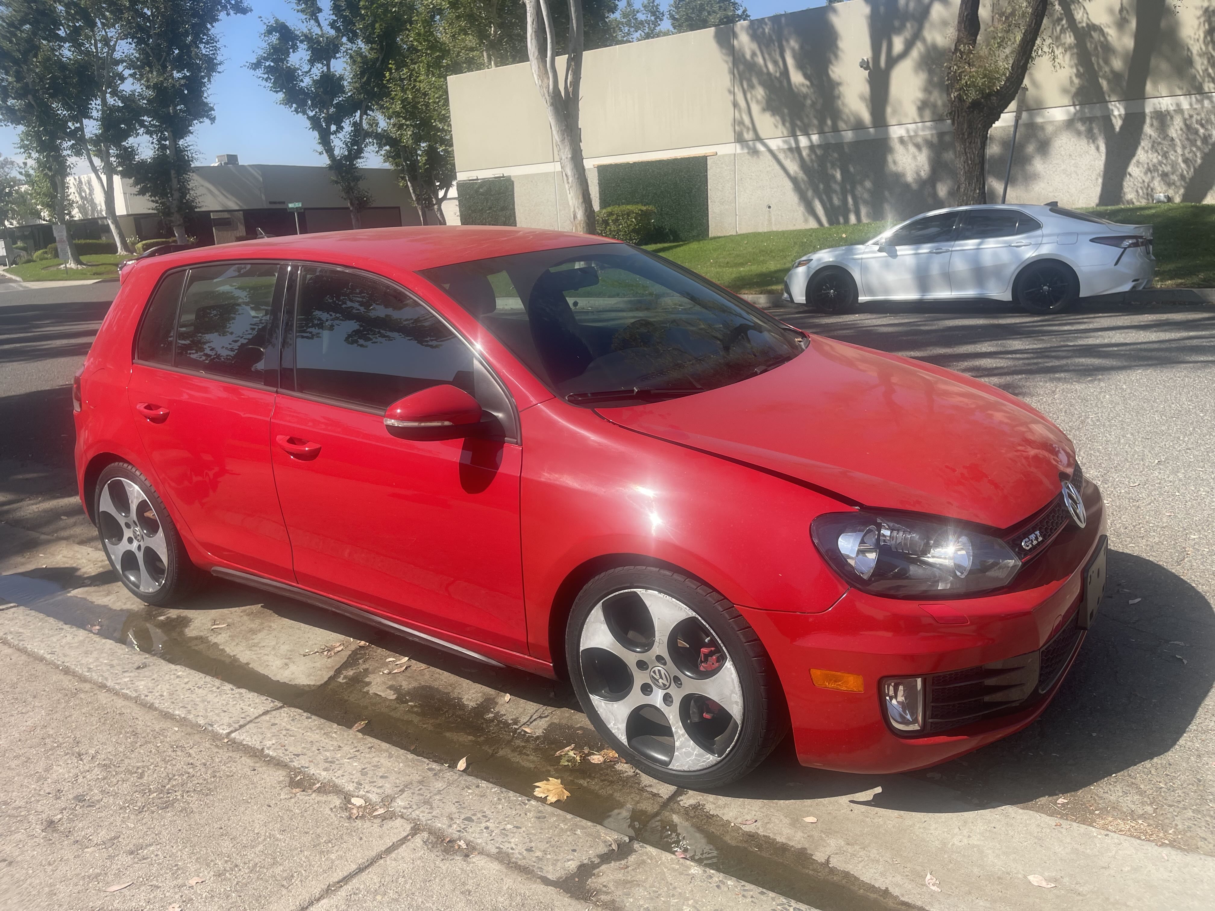 2013 Volkswagen Gti vin: WVWHD7AJ8DW060232