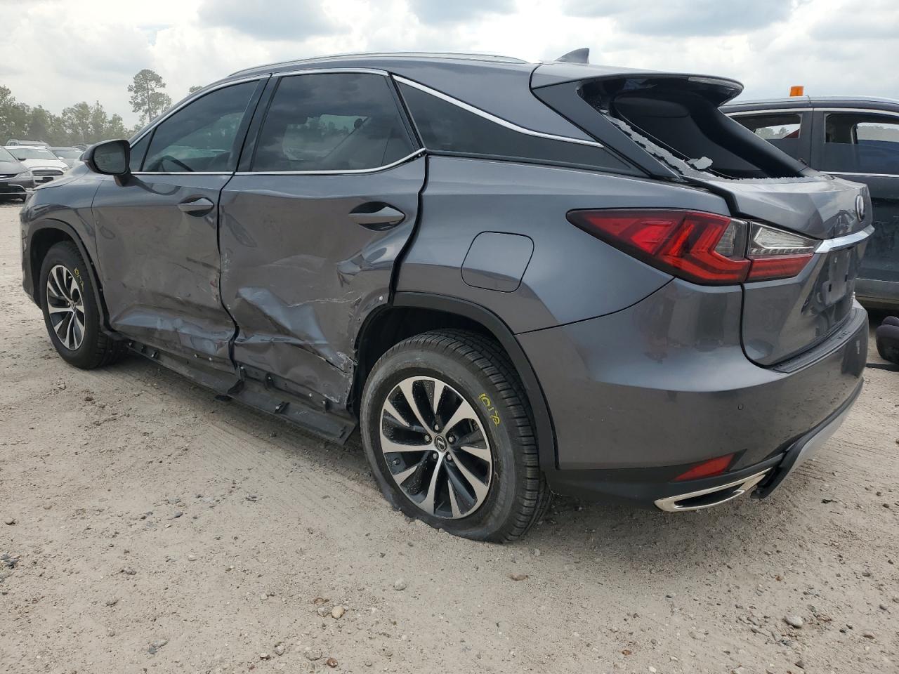 2T2AZMAA4LC176564 2020 LEXUS RX - Image 2