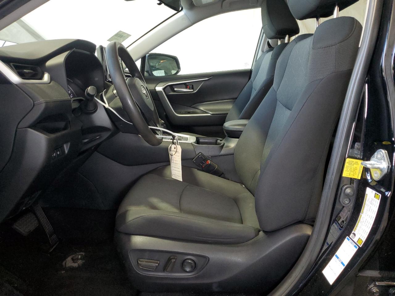 2021 Toyota Rav4 Xle VIN: 2T3P1RFV1MC210824 Lot: 63635494