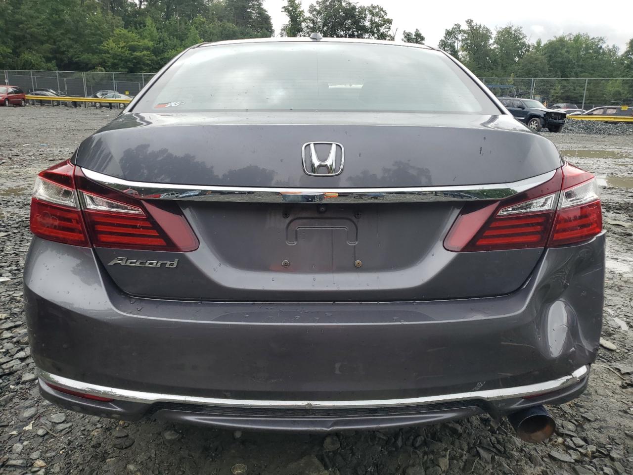 1HGCR2E77GA047570 2016 Honda Accord Ex