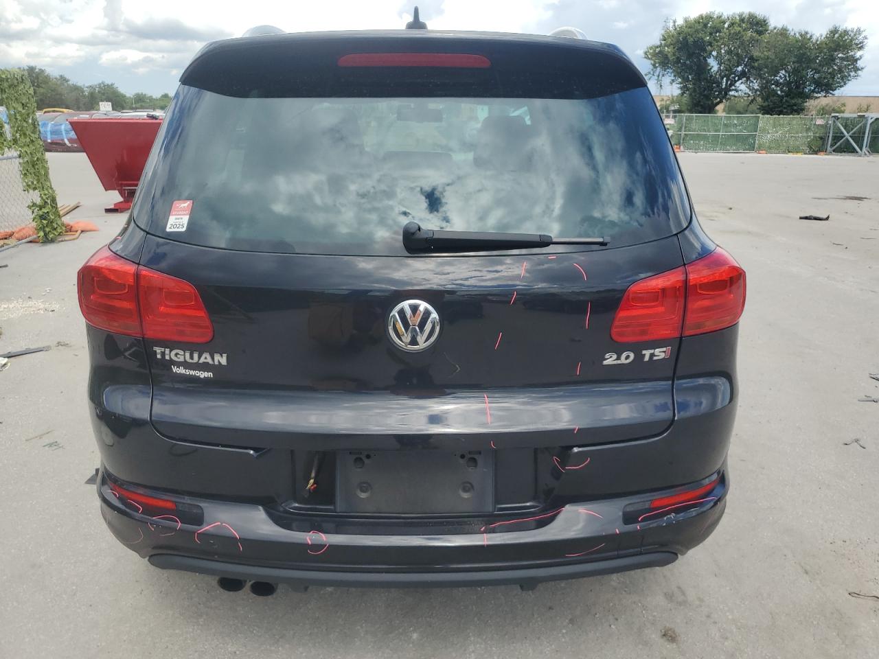 2015 Volkswagen Tiguan S VIN: WVGAV7AX0FW093923 Lot: 64394584