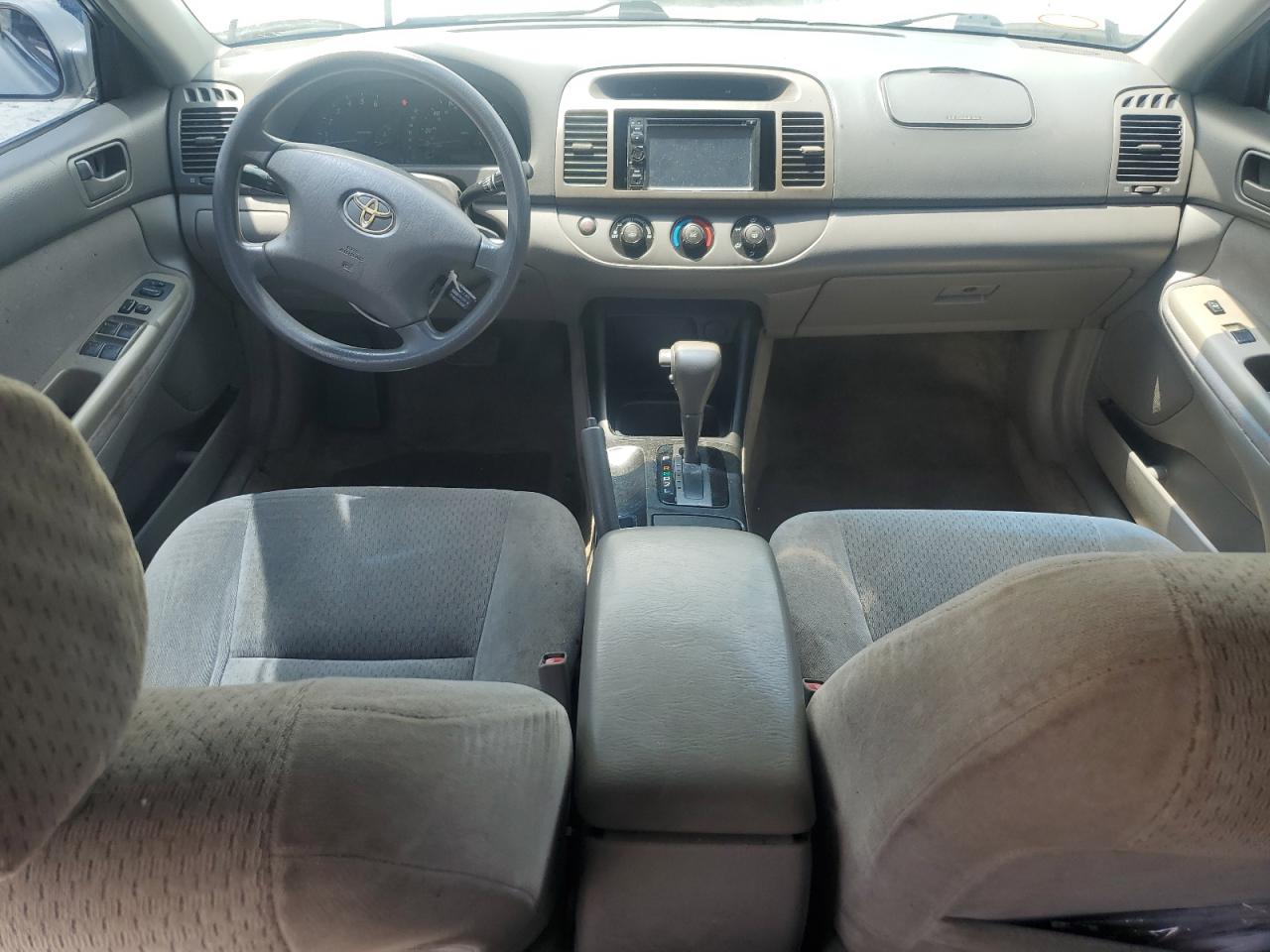 2003 Toyota Camry Le VIN: 4T1BE32K03U227059 Lot: 64441454