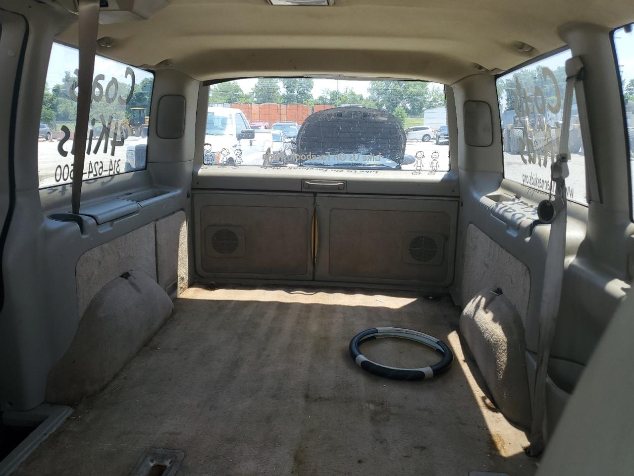 1997 Chevrolet Astro VIN: 1GNDM19W3VB190415 Lot: 61940384