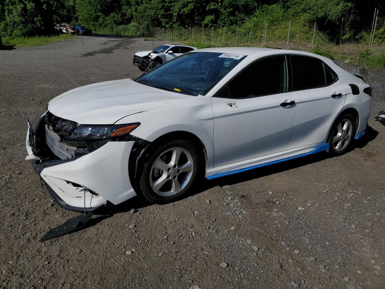 4T1G11AK8MU527540 2021 TOYOTA CAMRY - Image 1