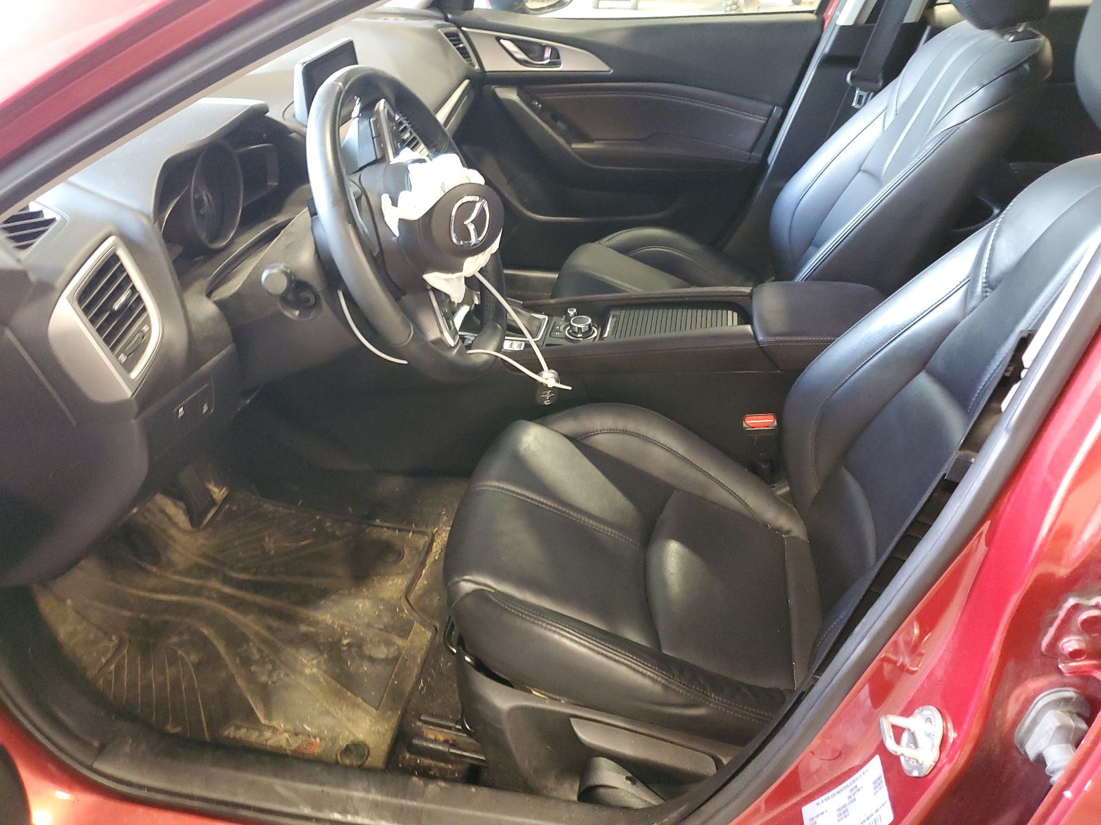 3MZBN1L38JM212808 2018 Mazda 3 Touring