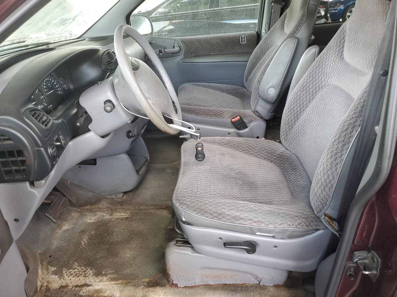 1999 Plymouth Grand Voyager Se VIN: 1P4GP44R9XB913487 Lot: 62123284
