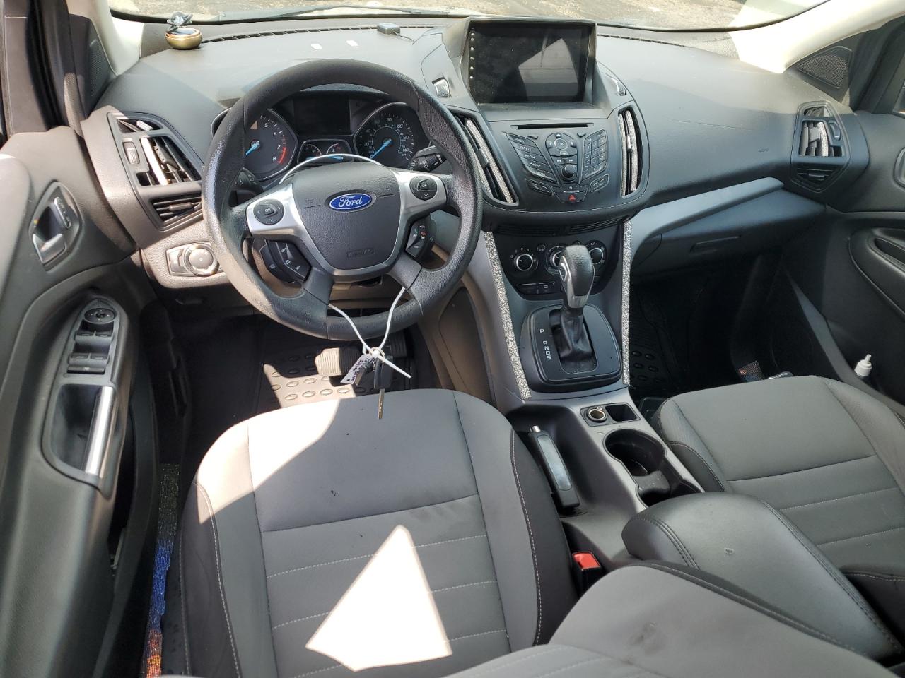 1FMCU0GX8EUB91893 2014 Ford Escape Se