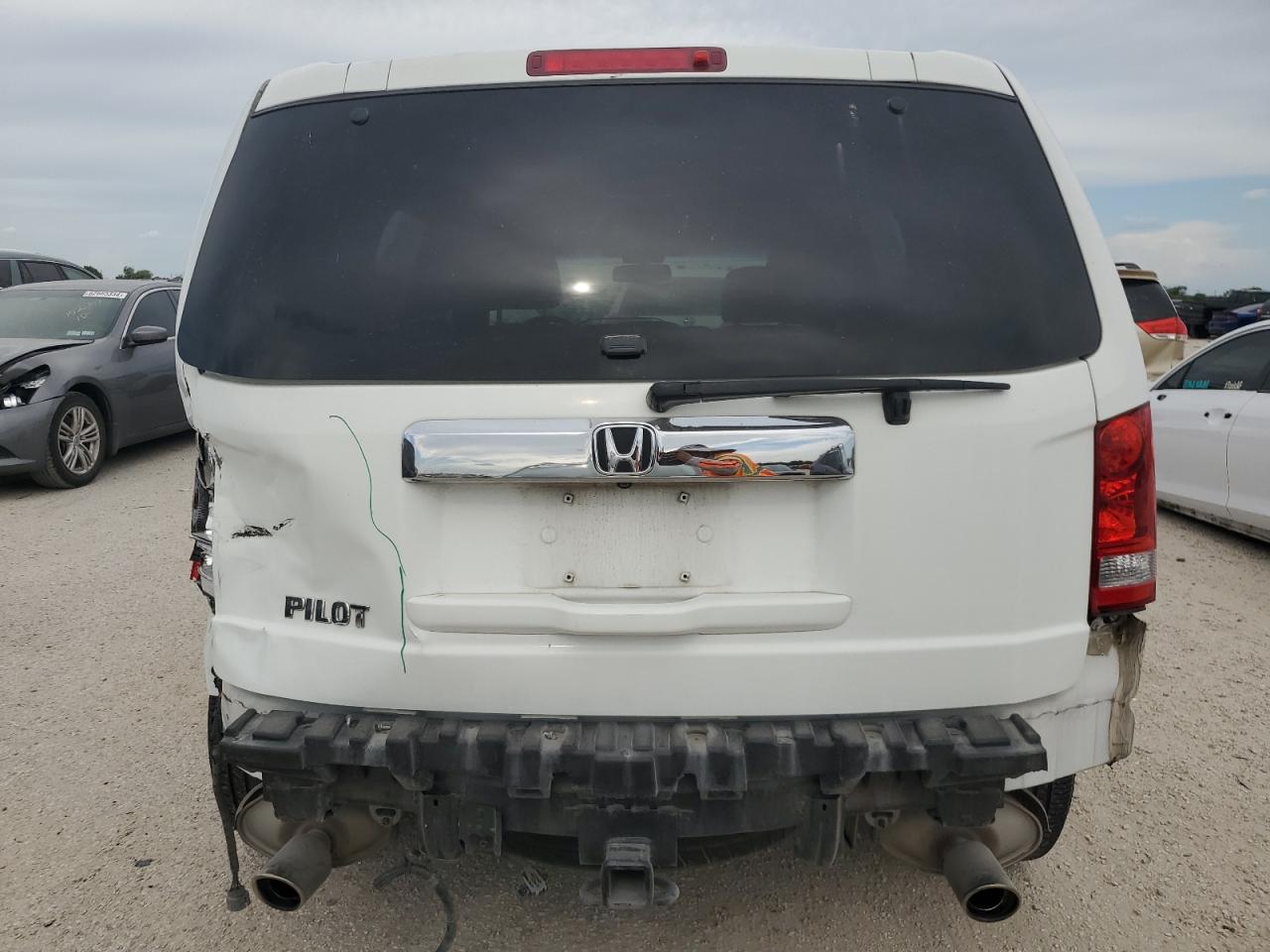 2013 Honda Pilot Exln VIN: 5FNYF3H71DB003906 Lot: 63616394