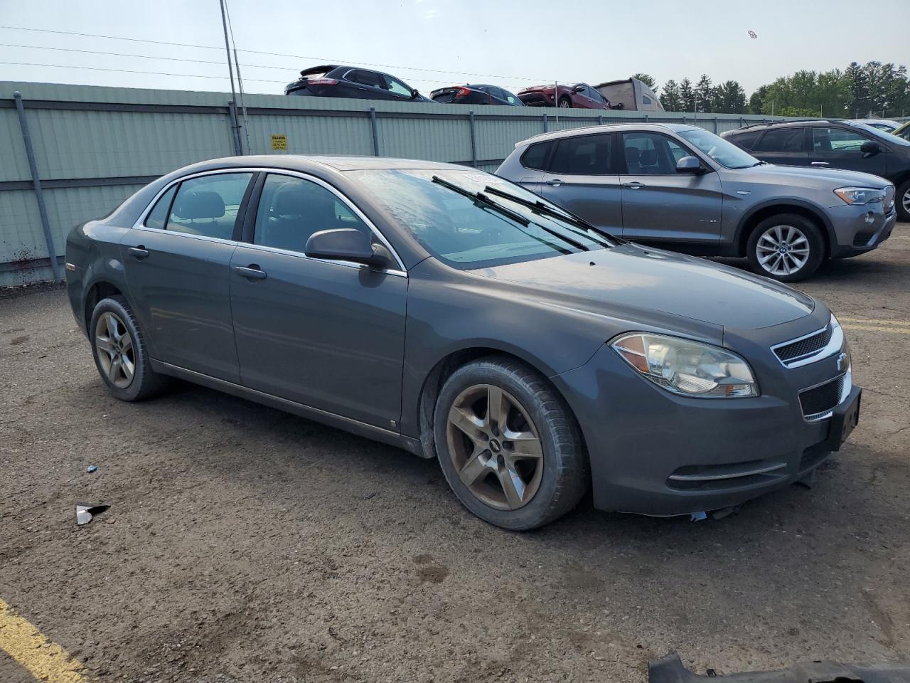 2009 Chevrolet Malibu - Image 4