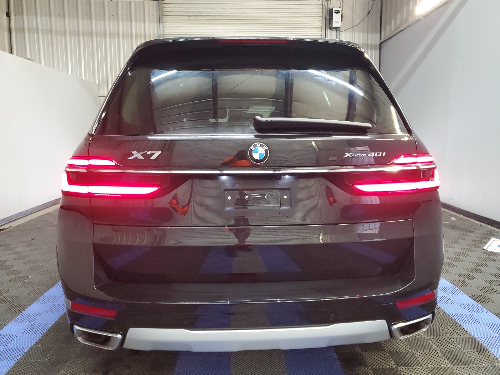 5UX23EM07R9T70733 2024 BMW X7 xDrive40I