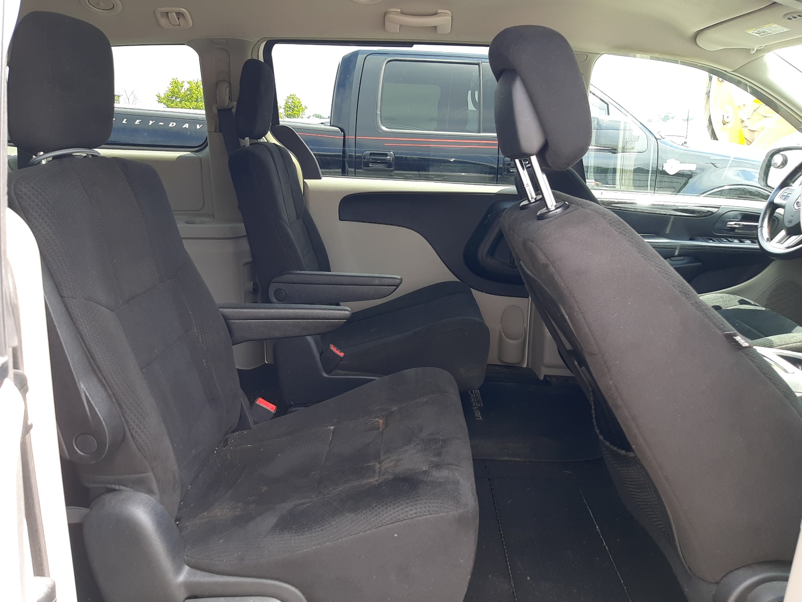 2012 Dodge Grand Caravan Crew vin: 2C4RDGDG7CR107813