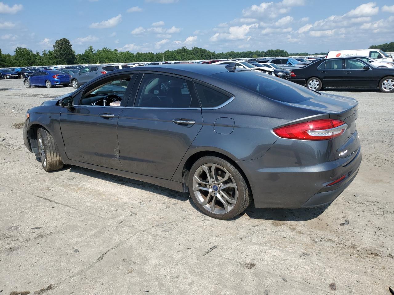 3FA6P0CD9LR152261 2020 FORD FUSION - Image 2