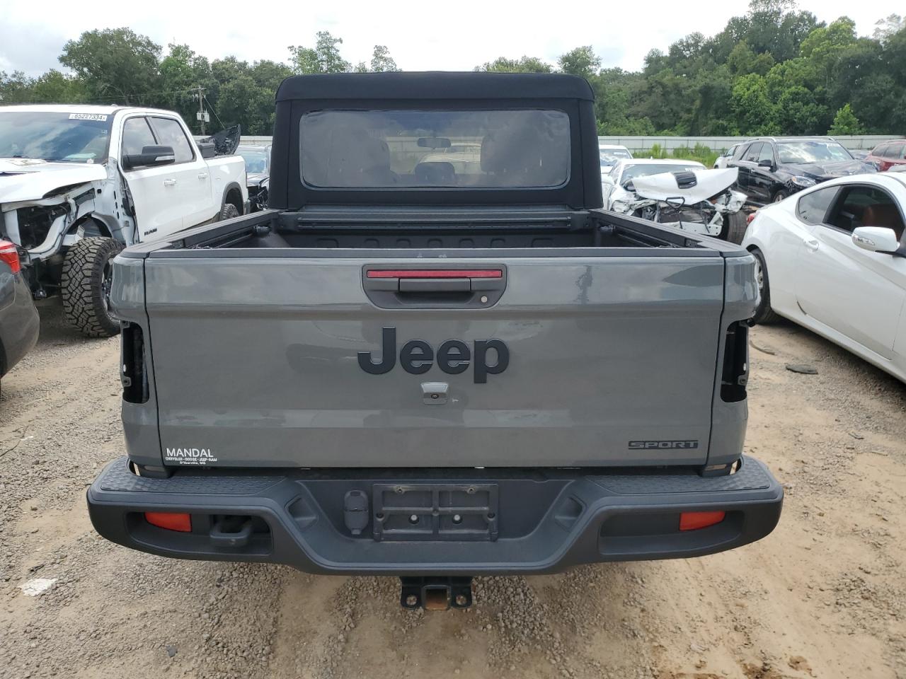 2020 Jeep Gladiator Sport VIN: 1C6JJTAG7LL147537 Lot: 64966884