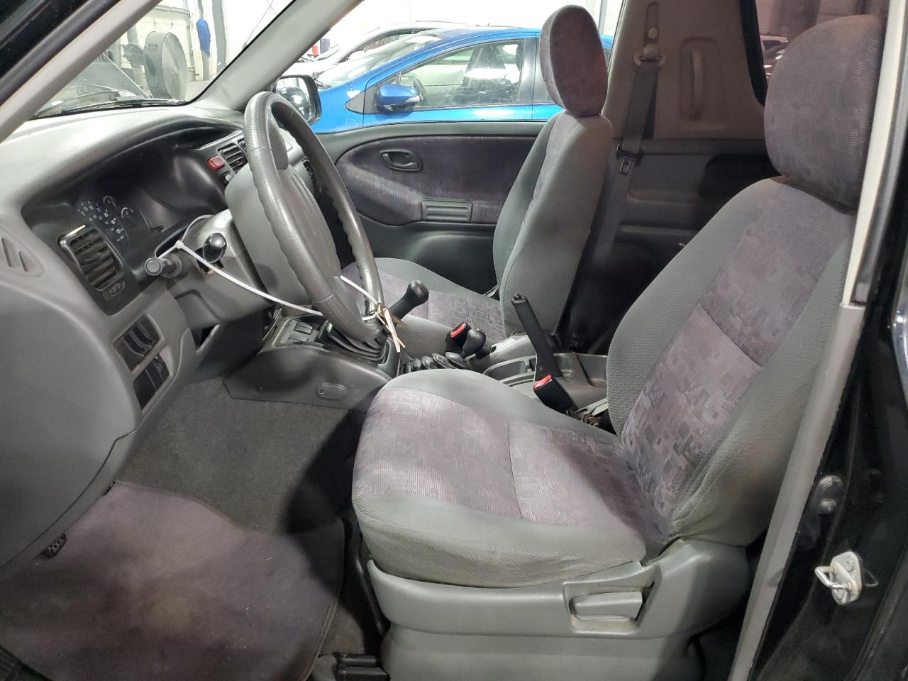 2001 Chevrolet Tracker VIN: 2CNBJ18C616955822 Lot: 63535394