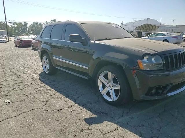2007 Jeep Grand Cherokee Srt-8 VIN: 1J8HR78317C660761 Lot: 64045044