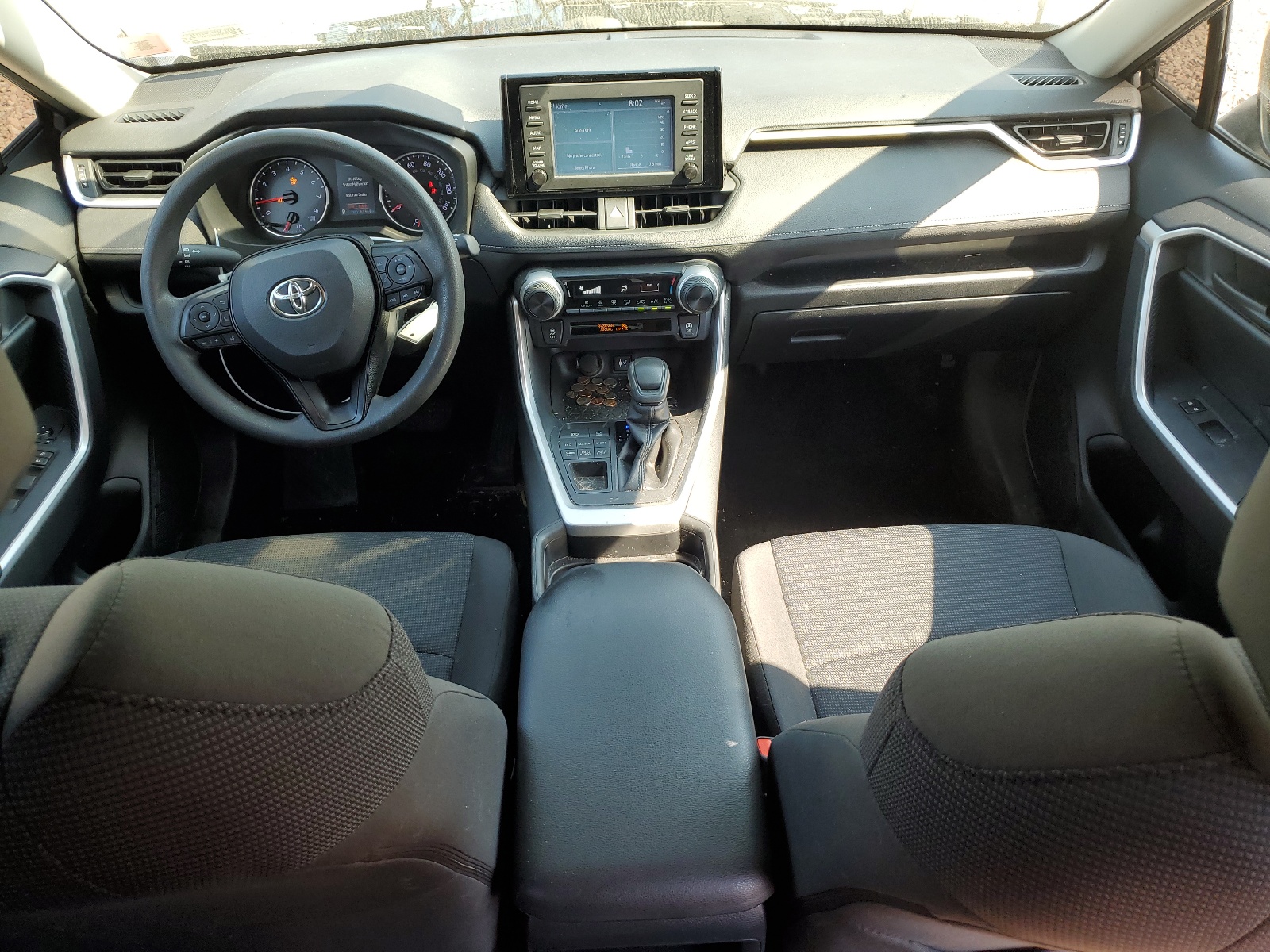 JTMF1RFV2KD035052 2019 Toyota Rav4 Le