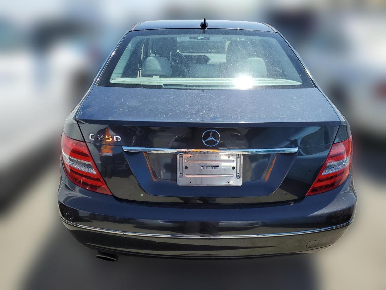 2012 Mercedes-Benz C 250 VIN: WDDGF4HB0CA600967 Lot: 64592484