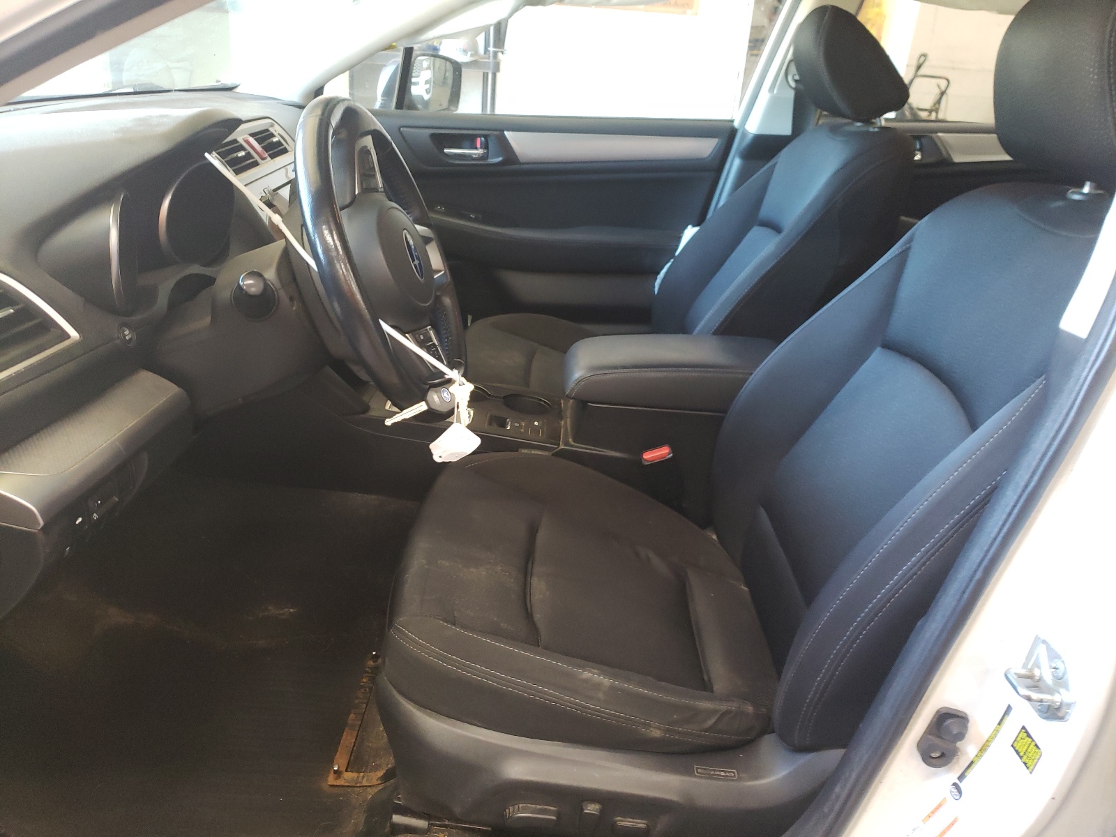 4S3BNAC67H3009501 2017 Subaru Legacy 2.5I Premium