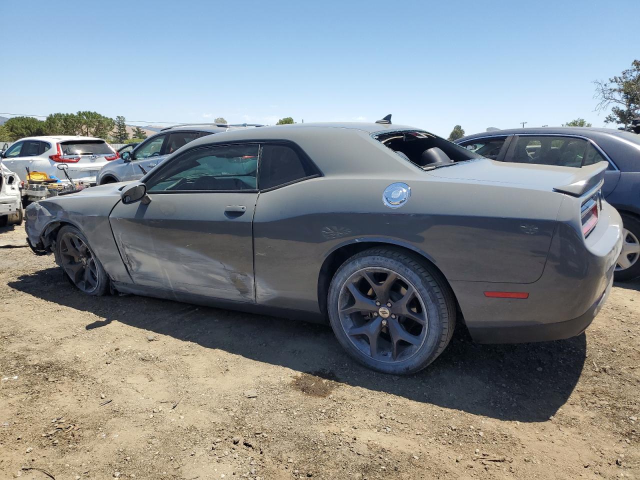 2C3CDZAG2HH624556 2017 DODGE CHALLENGER - Image 2