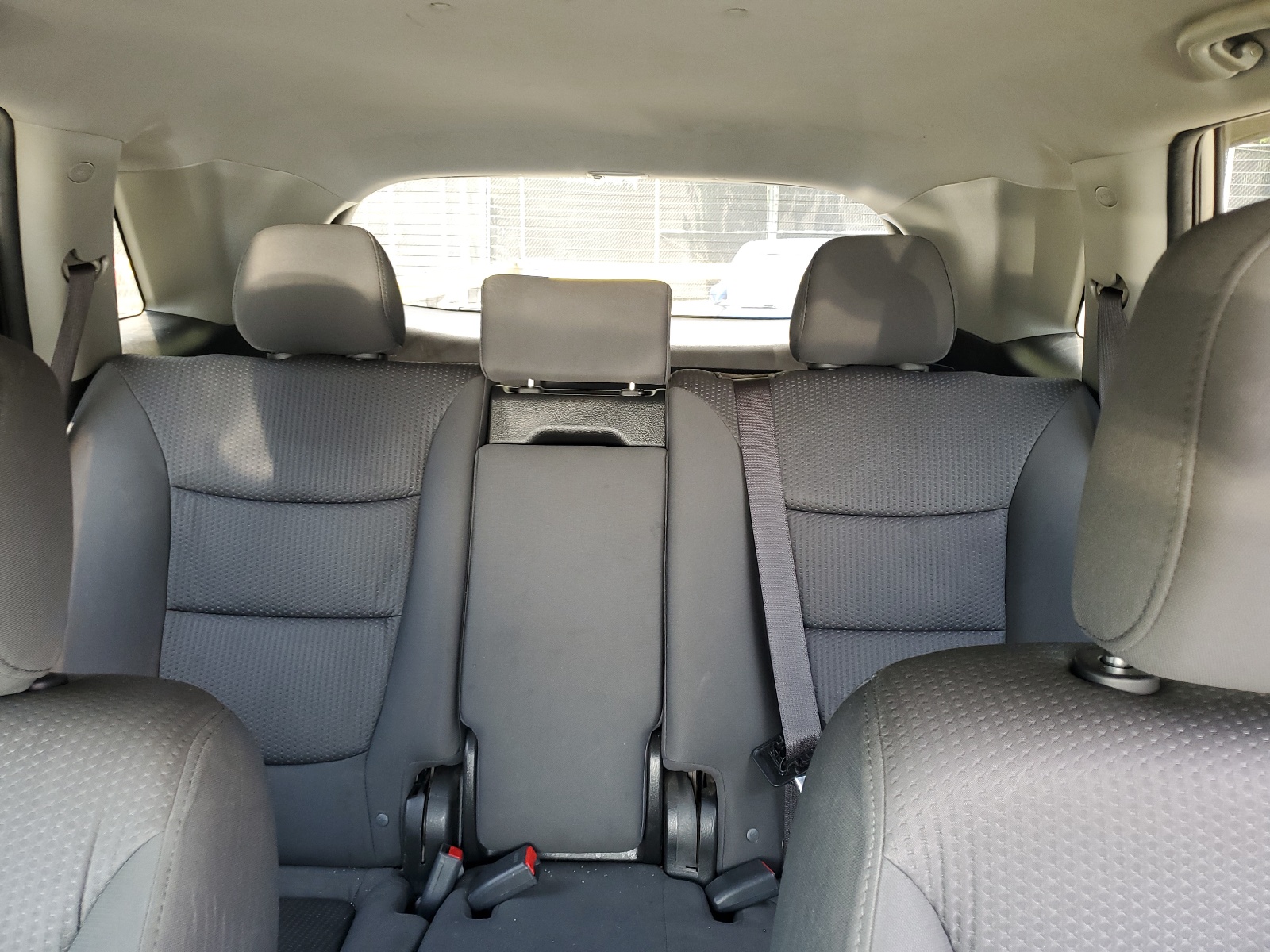 5XYKT3A61CG222744 2012 Kia Sorento Base