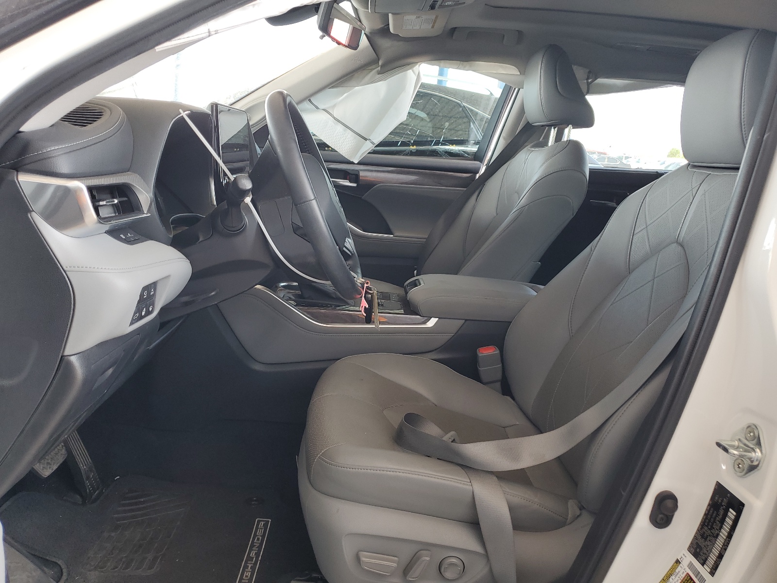 5TDEBRCH5MS018373 2021 Toyota Highlander Hybrid Platinum