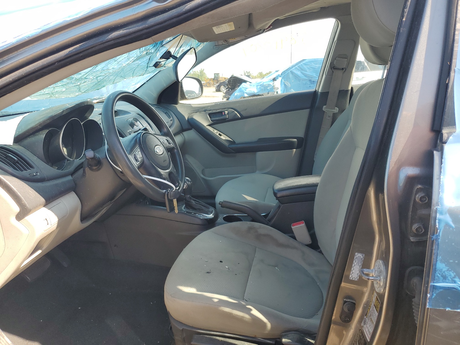 KNAFU4A26B5463849 2011 Kia Forte Ex