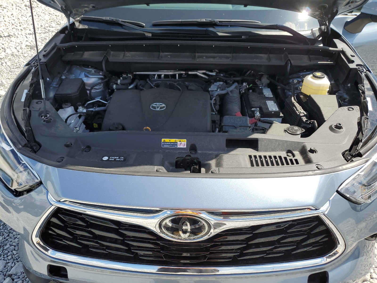 5TDDZRBH4NS223838 2022 Toyota Highlander Limited