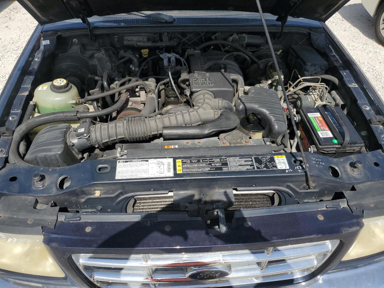 2002 Ford Ranger VIN: 1FTYR10D12TA52272 Lot: 63435904