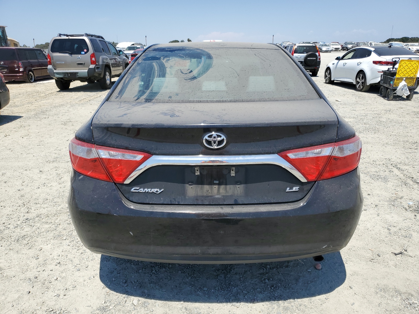 2017 Toyota Camry Le vin: 4T1BF1FK6HU733322