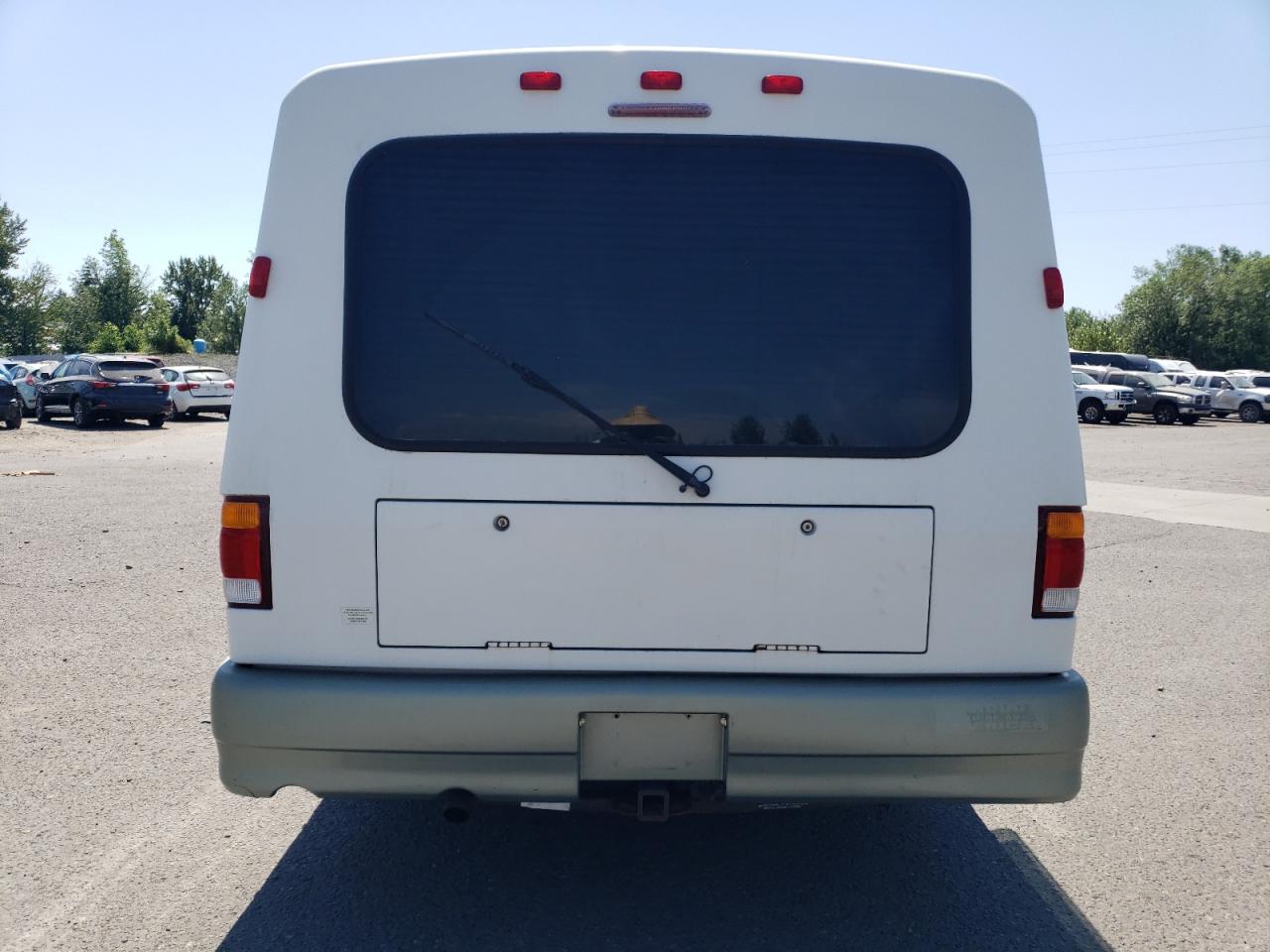 2001 Volkswagen Eurovan VIN: WV3AB470X1H125888 Lot: 63063094