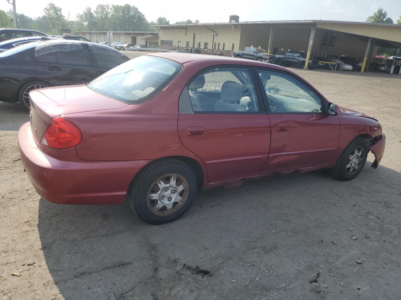 2003 Kia Spectra Base VIN: KNAFB121435275150 Lot: 61747324