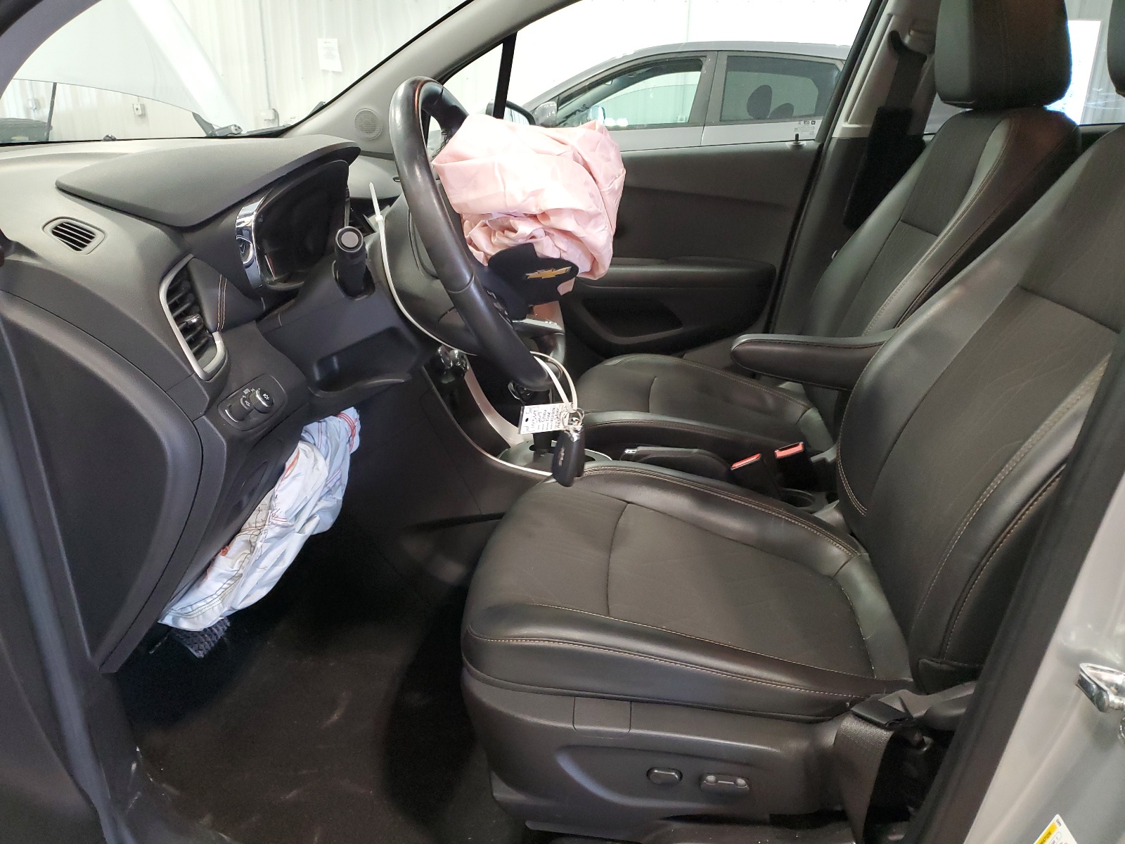 KL7CJPSB9KB812161 2019 Chevrolet Trax 1Lt