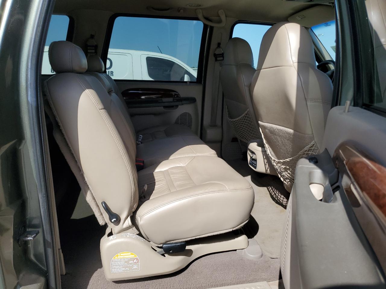 2000 Ford Excursion Limited VIN: 1FMNU42SXYEC77538 Lot: 61512744