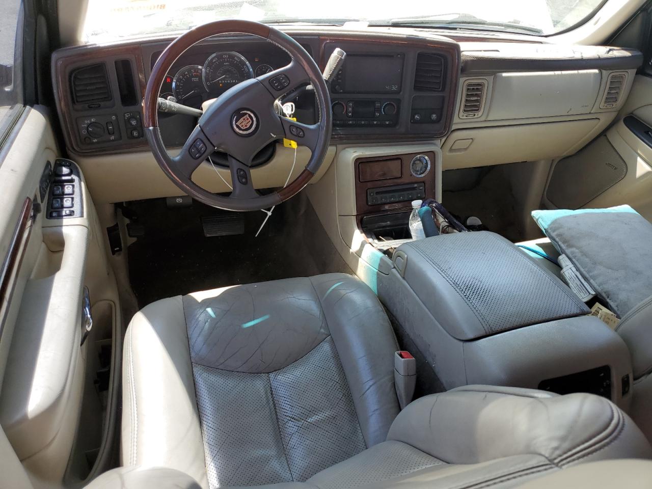 1GYEK63N16R147128 2006 Cadillac Escalade Luxury