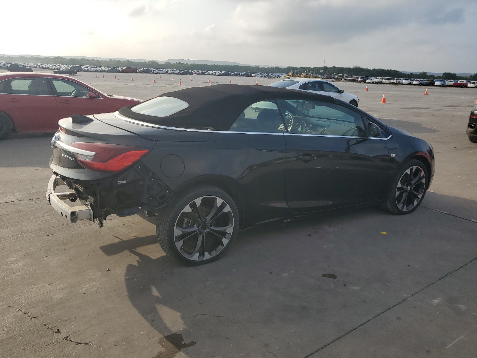 W04WH3N56KG358331 2019 Buick Cascada Premium