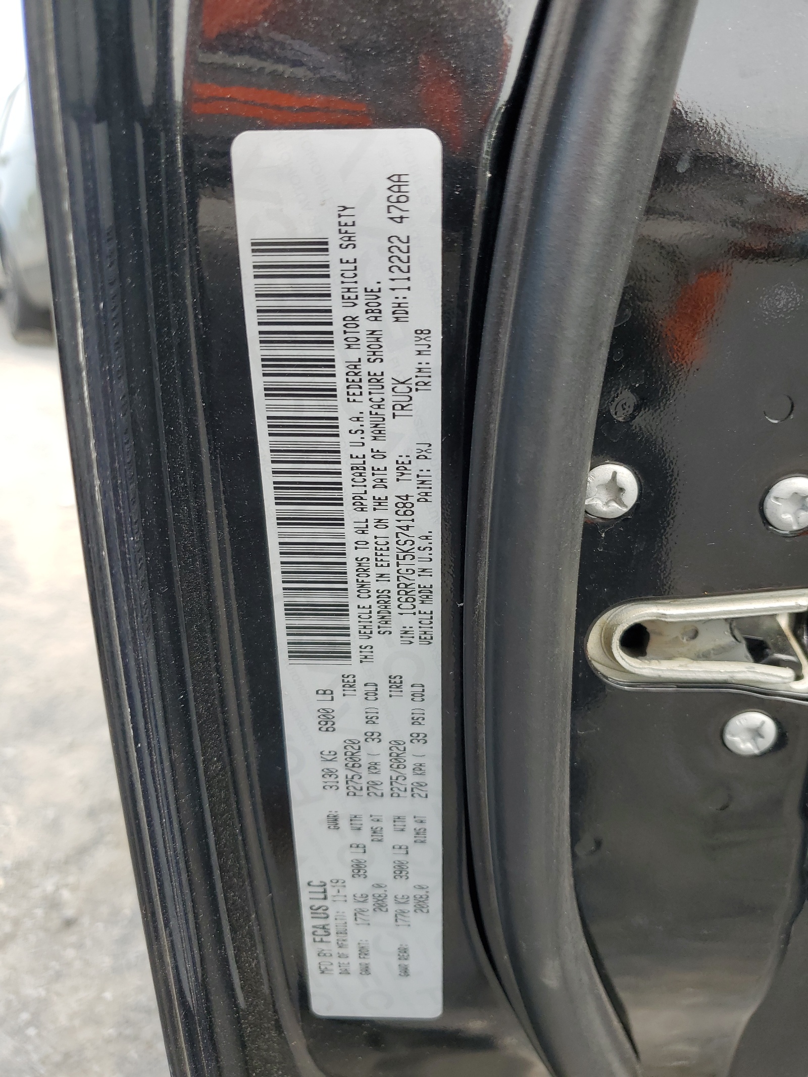 1C6RR7GT5KS741684 2019 Ram 1500 Classic Slt