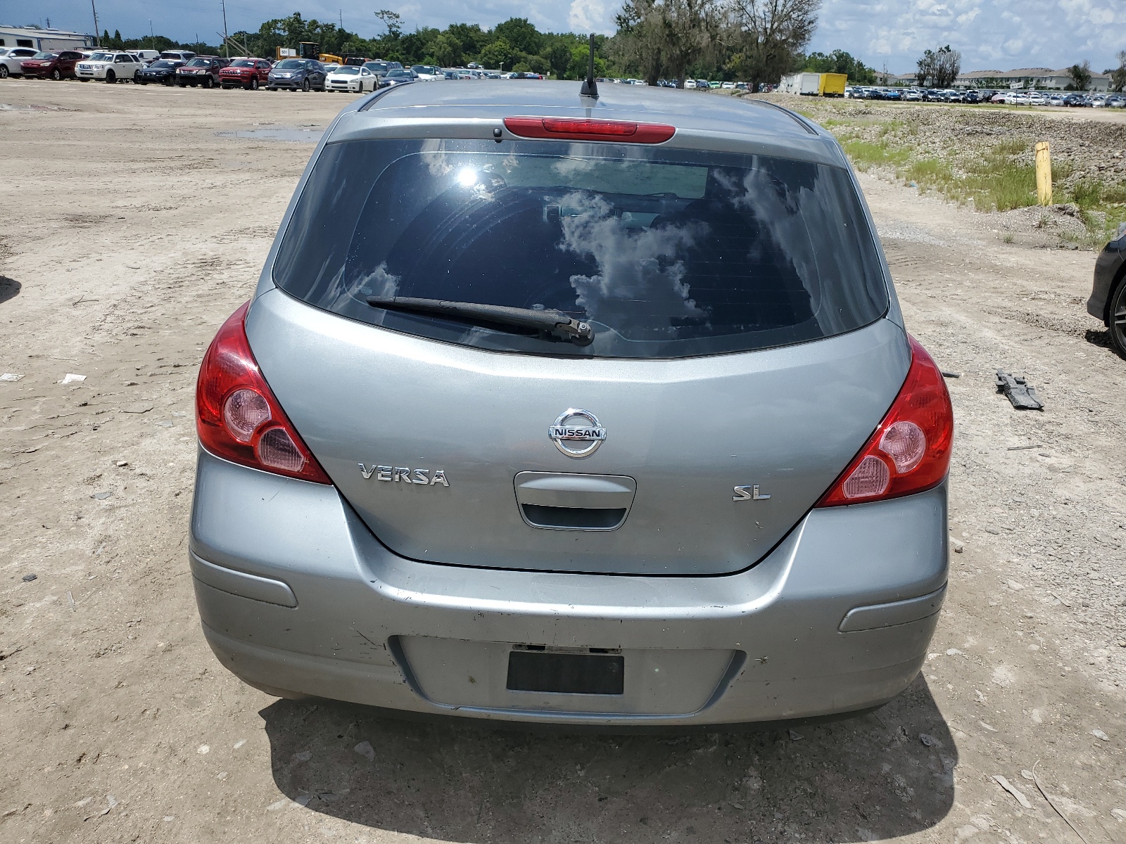 3N1BC13E68L369444 2008 Nissan Versa S