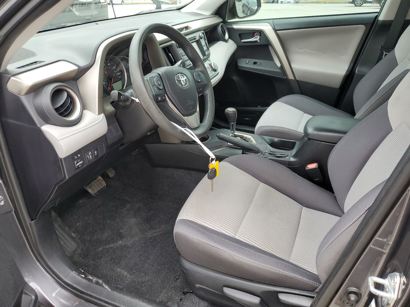 2T3WFREV1EW107272 2014 Toyota Rav4 Xle