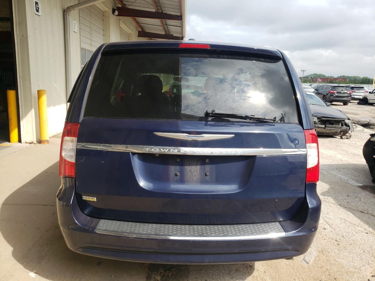 2014 Chrysler Town & Country Touring VIN: 2C4RC1BG5ER442137 Lot: 62659814