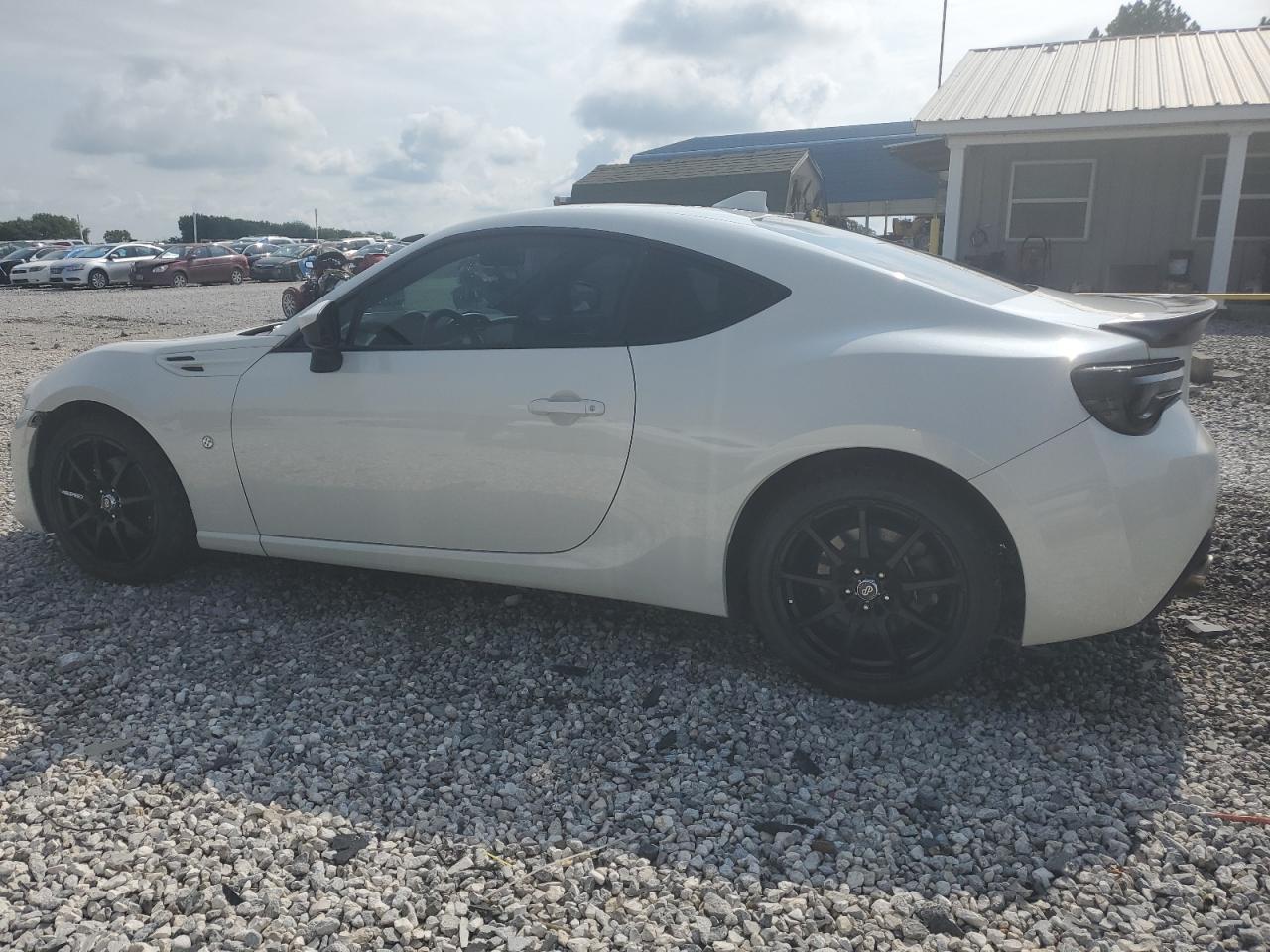 2017 Toyota 86 Base VIN: JF1ZNAA15H8708981 Lot: 63465214