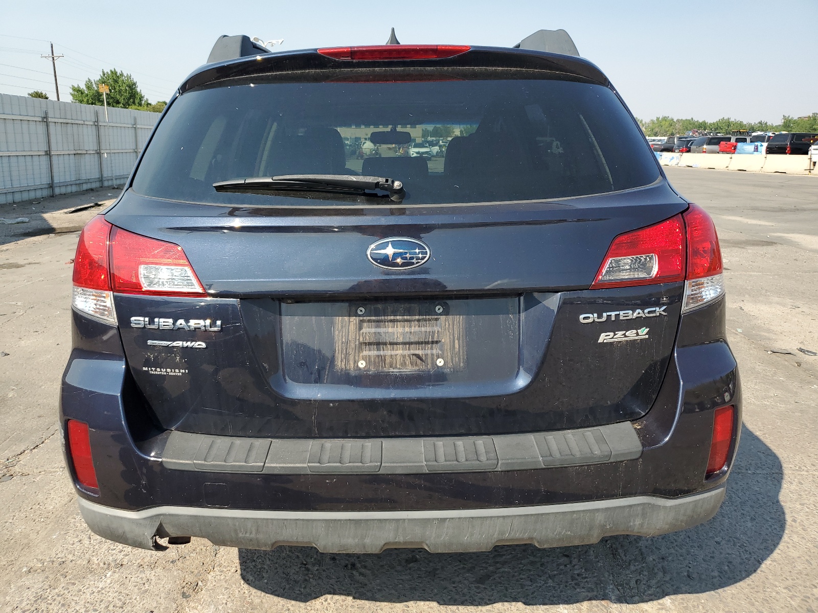 2012 Subaru Outback 2.5I Limited vin: 4S4BRBKC4C3245349