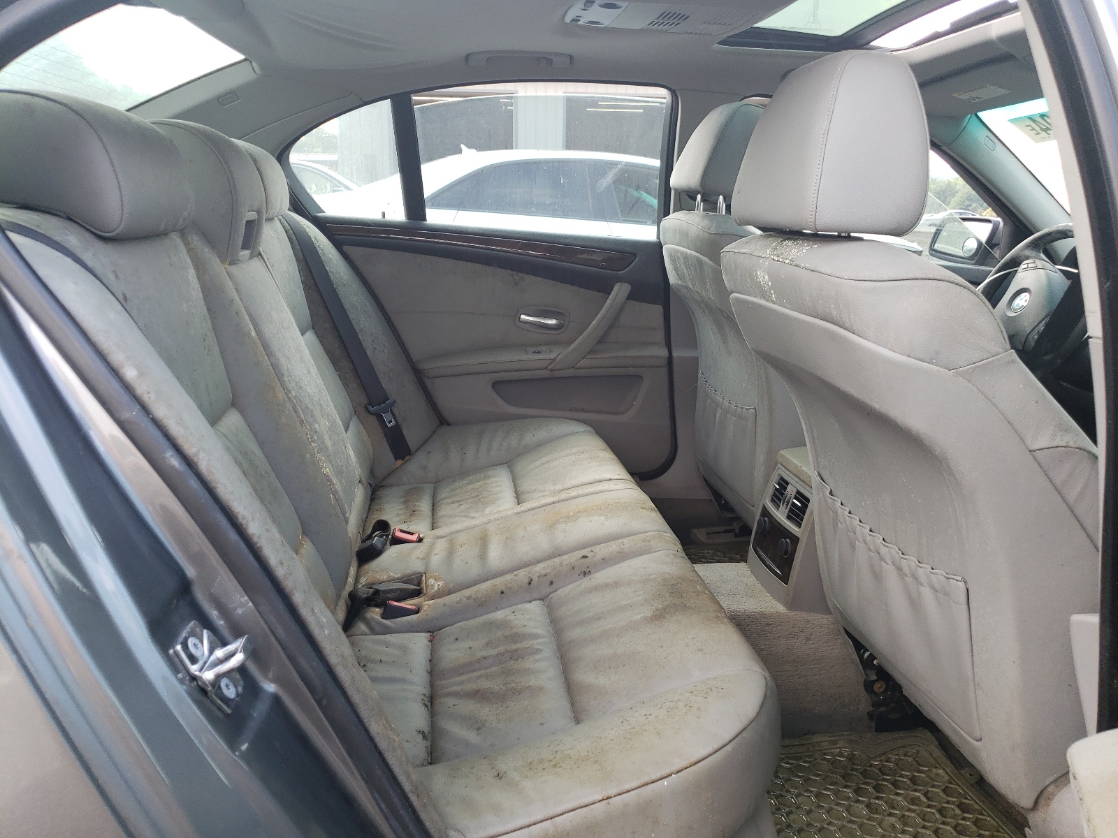 WBANV93508CW55835 2008 BMW 535 Xi