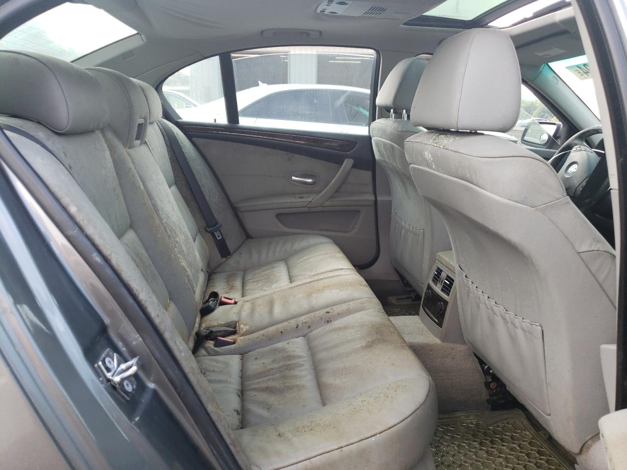 2008 BMW 535 Xi VIN: WBANV93508CW55835 Lot: 61788404