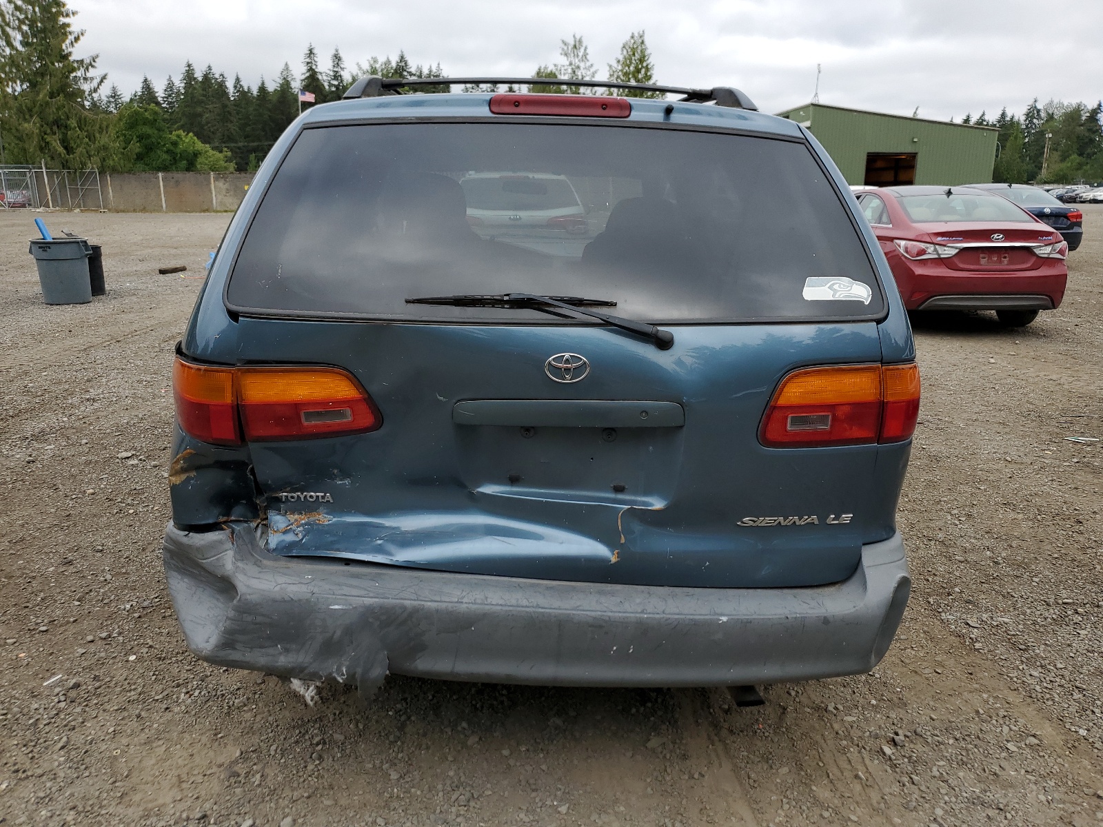 4T3ZF13C4YU308250 2000 Toyota Sienna Le