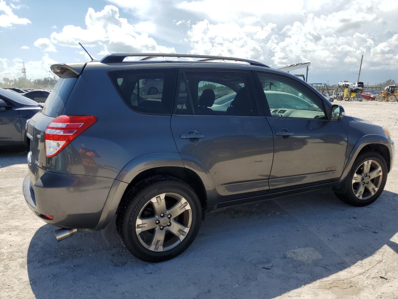 2011 Toyota Rav4 Sport VIN: JTMRF4DV7B5045963 Lot: 65124804