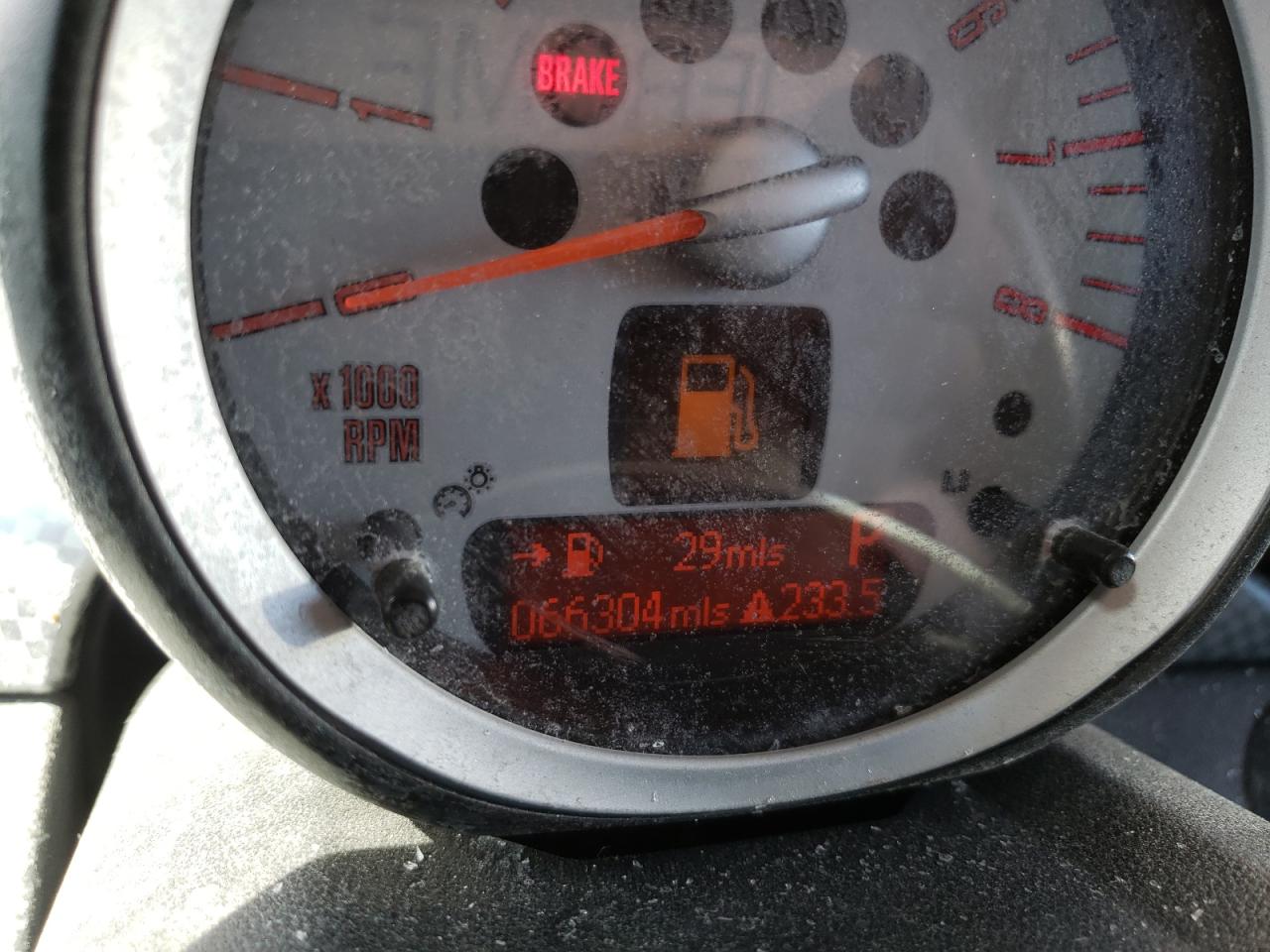 2009 Mini Cooper S VIN: WMWMF73509TW86176 Lot: 61664164