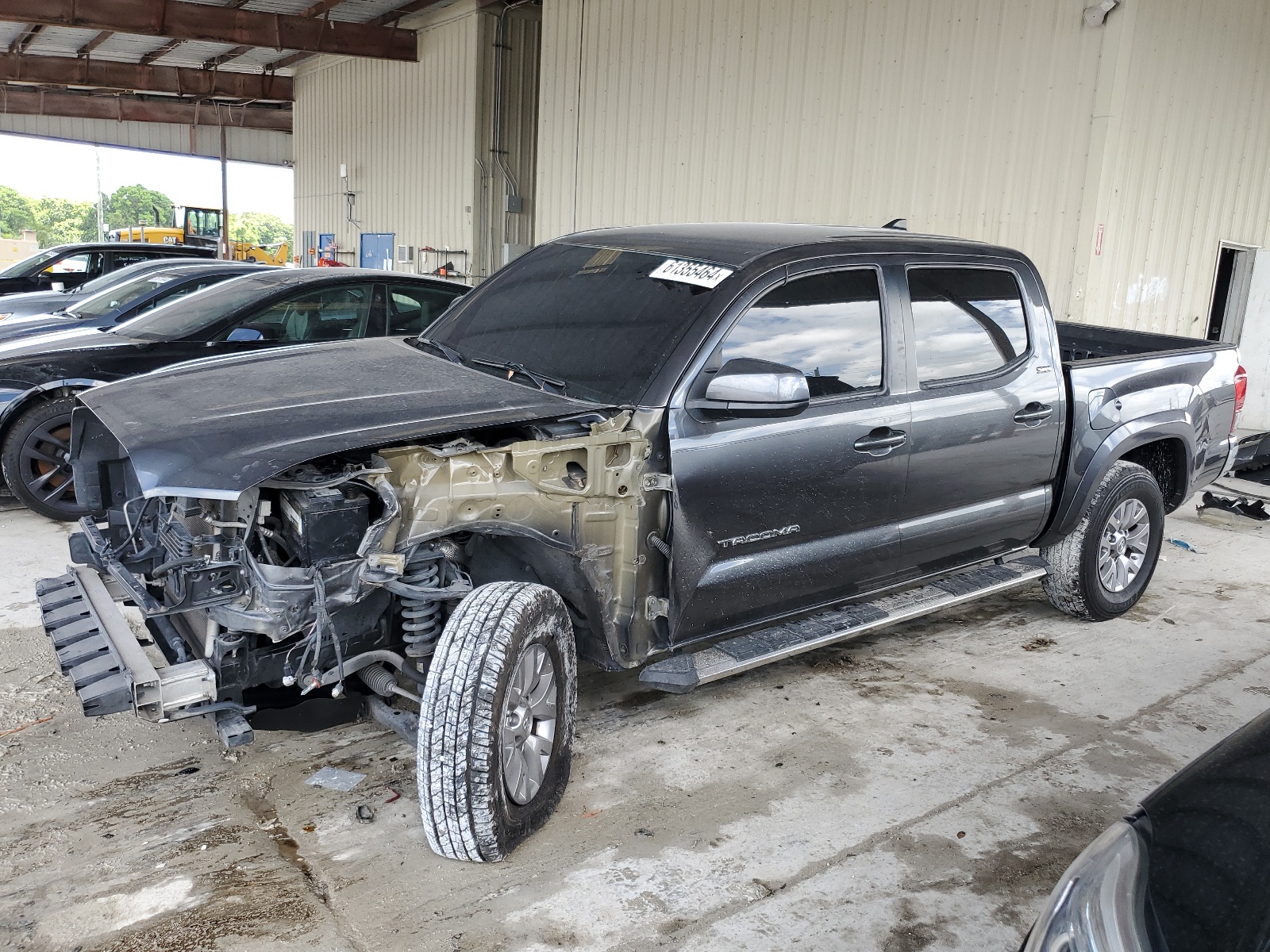 2018 Toyota Tacoma Double Cab vin: 3TMAZ5CN9JM064468