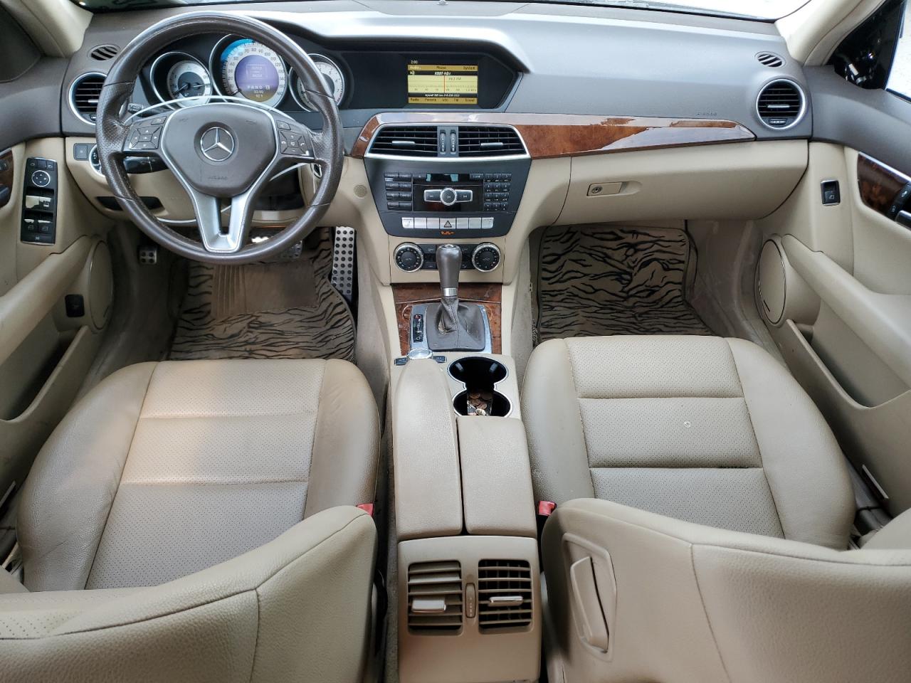 2012 Mercedes-Benz C 250 VIN: WDDGF4HB2CR215444 Lot: 64300864