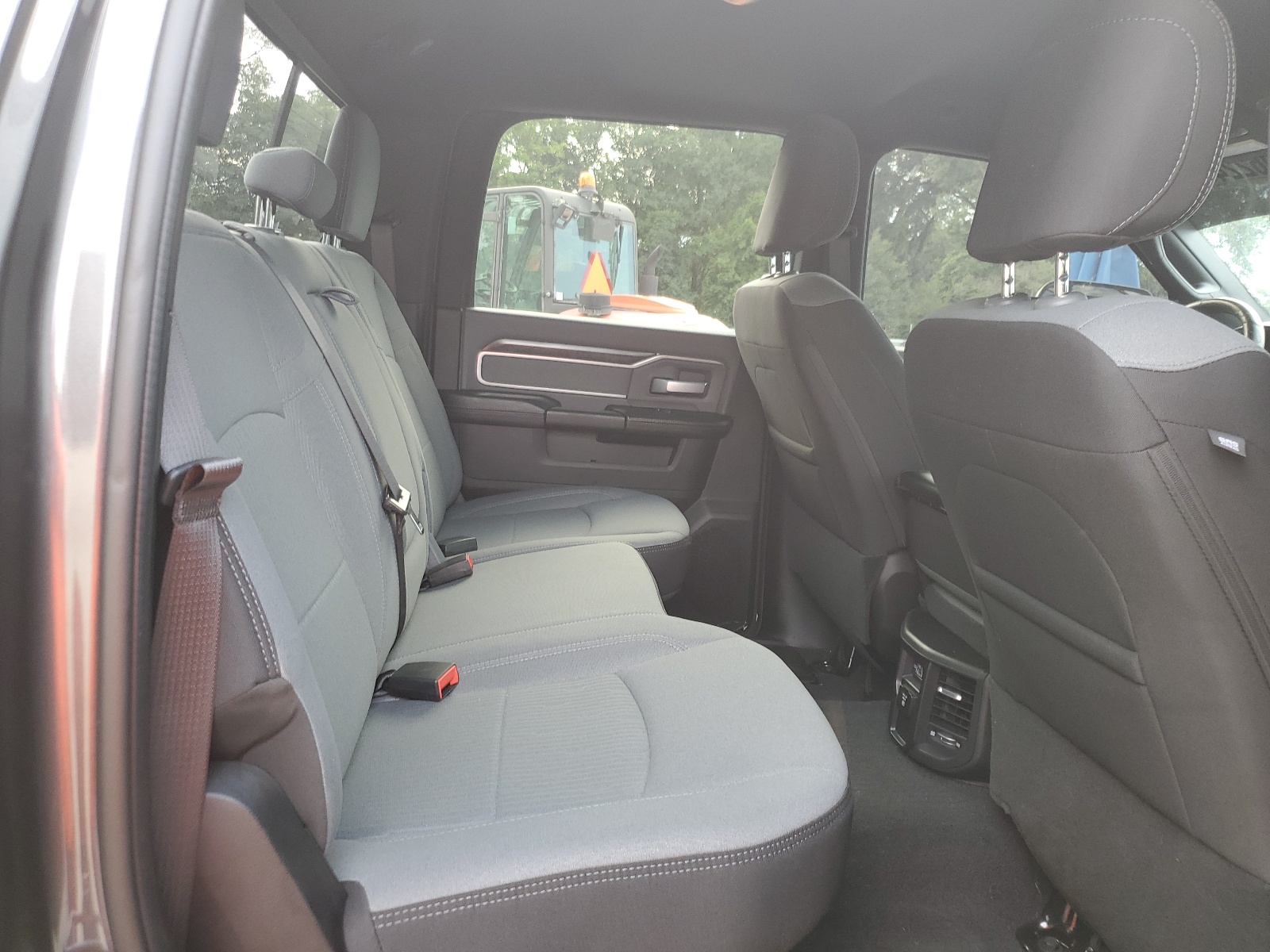 3C6UR5DL0NG342258 2022 Ram 2500 Big Horn/Lone Star