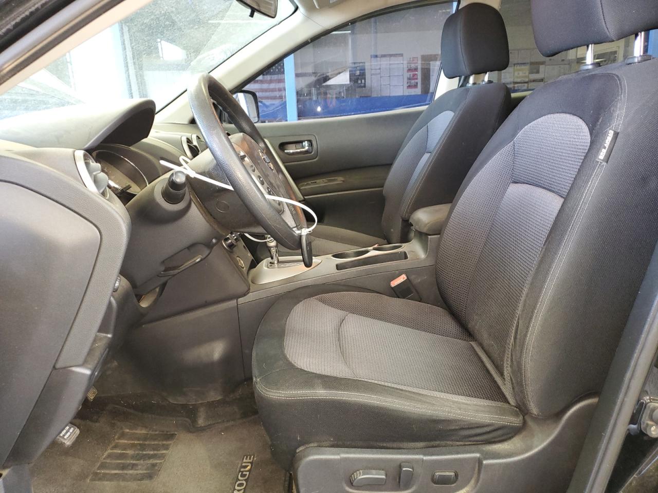 2011 Nissan Rogue S VIN: JN8AS5MV4BW266921 Lot: 64436064